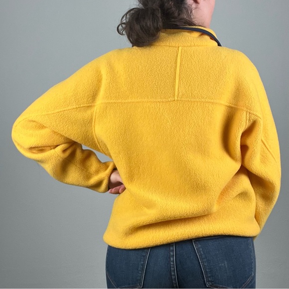 Early Winters Vintage Yellow Fleece - Picture 2 of 6